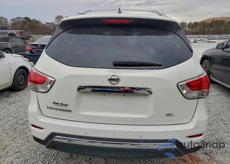 2013 Nissan Pathfinder S z USA, uszkodzony, nr VIN 5N1AR2MN2DC637077